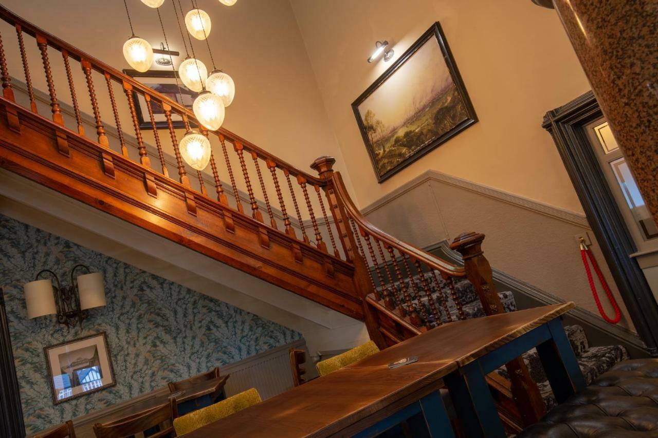 Woodthorpe Hotel Прествич Экстерьер фото